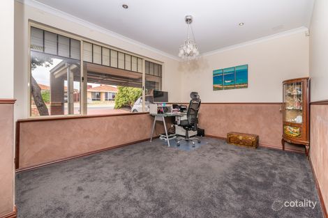 Property photo of 14 Tarakan Heights Marangaroo WA 6064