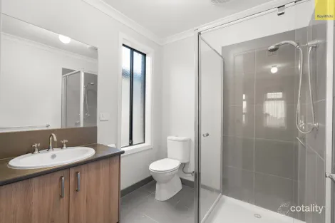 Property photo of 13 Orton Crescent Maddingley VIC 3340