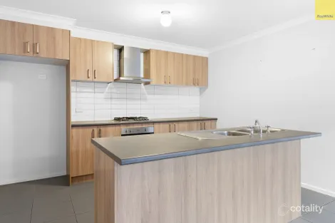 Property photo of 13 Orton Crescent Maddingley VIC 3340