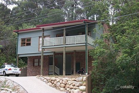 42 Tucker St, Chapel Hill, QLD 4069