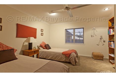 35 Dorsal Dr, Birkdale, QLD 4159