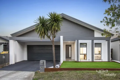 Property photo of 13 Cooma Place Burnside Heights VIC 3023