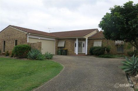 7 Daniel Pl, Banksia Beach, QLD 4507