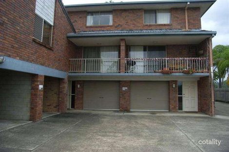 2/1 Sapphire Dr, Nambour, QLD 4560
