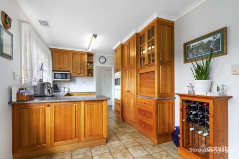 Property photo of 10 Fraser Crescent Churchill VIC 3842