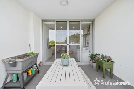 Property photo of 23/5 Hawksburn Road Rivervale WA 6103