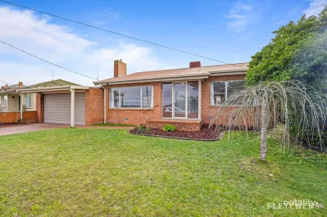 404 Wendouree Pde, Lake Wendouree, VIC 3350