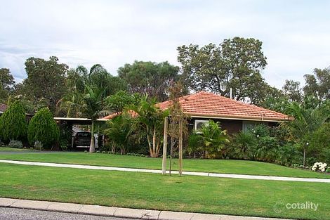 32 Ailsworth Ct, Thornlie, WA 6108