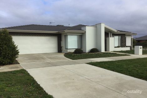 59 Warburton Dr, Lucas, VIC 3350