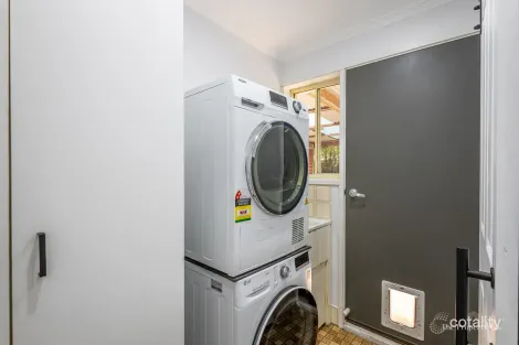 Property photo of 1 Balambool Avenue Mount Gambier SA 5290