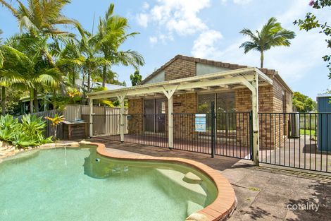 Property photo of 15 River Oak Drive Helensvale QLD 4212