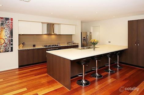 Property photo of 106 Worcester Crescent Bundoora VIC 3083