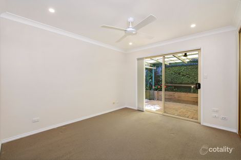 Property photo of 1/3 Teal Close Green Point NSW 2251