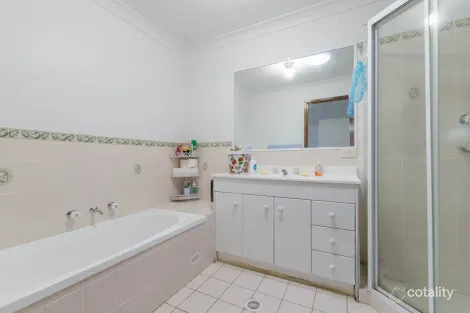 Property photo of 9 Tomago Court Wattle Grove NSW 2173