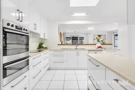 Property photo of 58 Johnson Drive Ferntree Gully VIC 3156