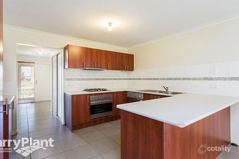 Property photo of 20 Ladybird Crescent Point Cook VIC 3030