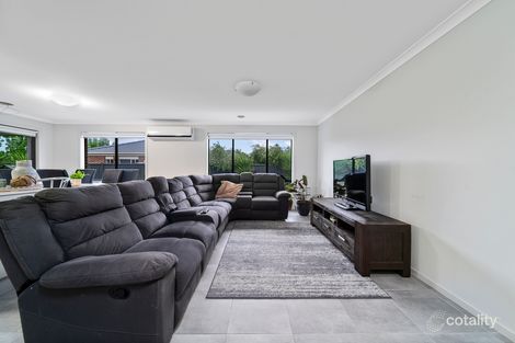 Property photo of 30 Aspect Drive Huntly VIC 3551