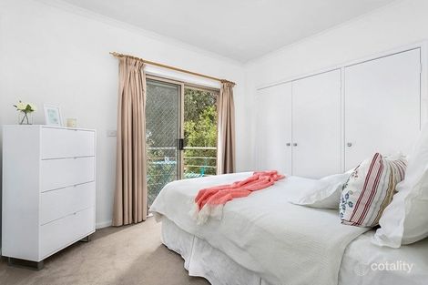 Property photo of 8/2A Cameron Road Essendon VIC 3040