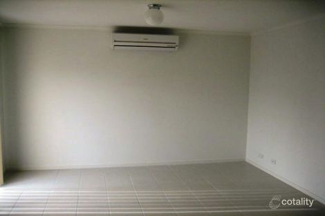 Property photo of 2 Madisson Crescent Carrum Downs VIC 3201