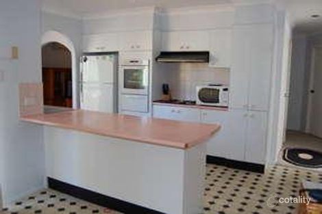 Property photo of 10 Una Avenue Charmhaven NSW 2263