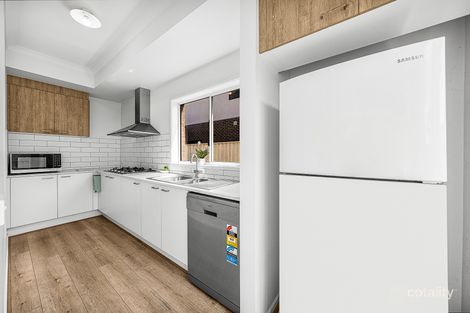 Property photo of 2 Dapple Crescent Clyde North VIC 3978
