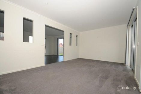 Property photo of 8 Hamish Drive Tarneit VIC 3029