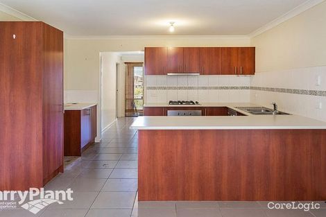 Property photo of 20 Ladybird Crescent Point Cook VIC 3030