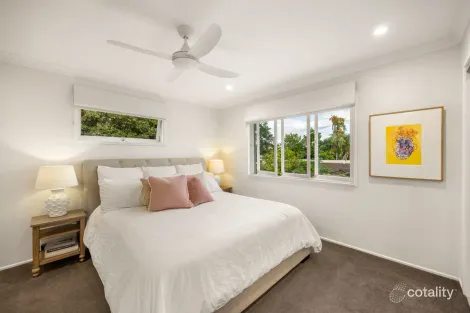 Property photo of 1 Lentara Street Kenmore QLD 4069