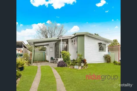 27 Feramin Ave, Whalan, NSW 2770