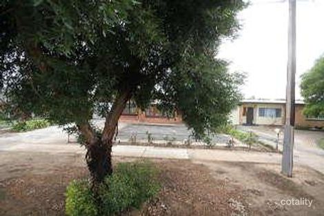 28 Chapman Rd, Mansfield Park, SA 5012