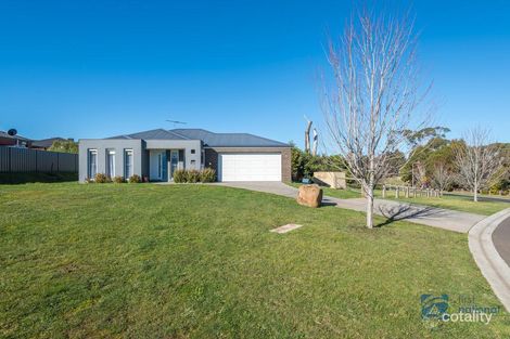 Property photo of 5 Natures Run Kilmore VIC 3764