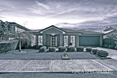 Property photo of 28 Sundew Crescent Pakenham VIC 3810