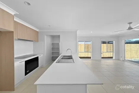 13 Dune Way, Banya, QLD 4551