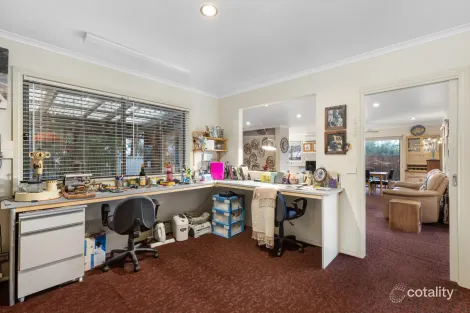 Property photo of 2/29 King George Way Mitchell Park VIC 3355