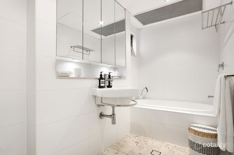 Property photo of 4/18-22 Diamond Bay Road Vaucluse NSW 2030