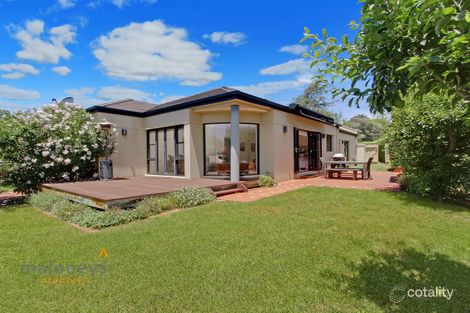 Property photo of 1/99 Captain Cook Crescent Narrabundah ACT 2604
