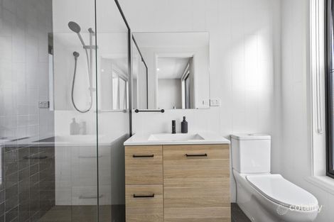 39/6 Ellison Harvie Cl, Greenway, ACT 2900