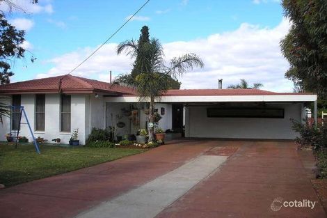 11 Moss St, South Kalgoorlie, WA 6430