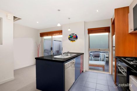 Property photo of 32/80 Trenerry Crescent Abbotsford VIC 3067