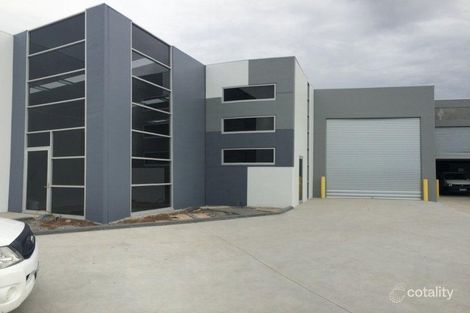 2/16 Fuller Rd, Ravenhall, VIC 3023