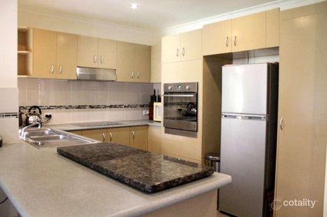 Property photo of 27 Daintree Close Kuluin QLD 4558