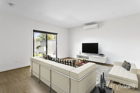 Property photo of 3/74 Esmond Street Ardeer VIC 3022