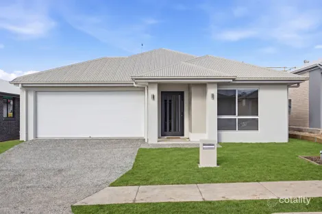 16 Coach St, Greenbank, QLD 4124