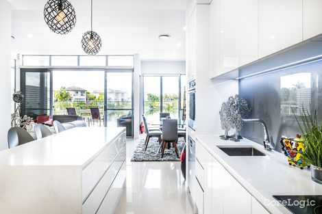 Property photo of 6067 Lugano Drive Hope Island QLD 4212