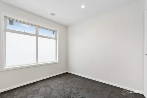 Property photo of 2/126 Lindrum Road Frankston VIC 3199