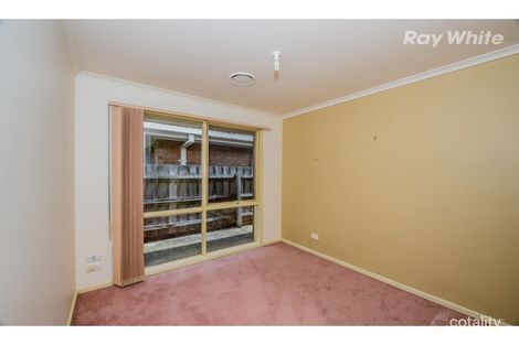 Property photo of 41 Allwyn Crescent Mill Park VIC 3082