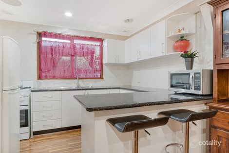 Property photo of 44 Tallowwood Crescent Bradbury NSW 2560