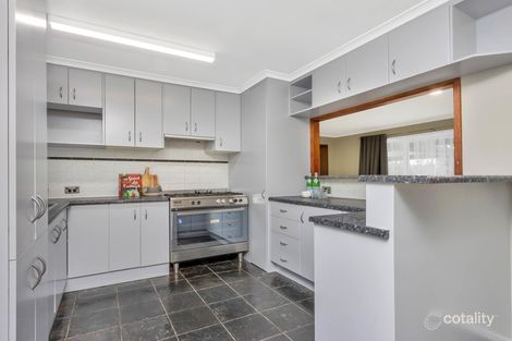 Property photo of 9 Reisling Road Wynn Vale SA 5127