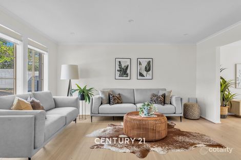 Property photo of 16 Lawrence Drive Berwick VIC 3806