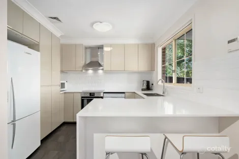 Property photo of 2/8-10 Watkins Road Baulkham Hills NSW 2153